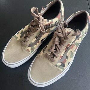 Camouflage Canvas Men's Sneakers